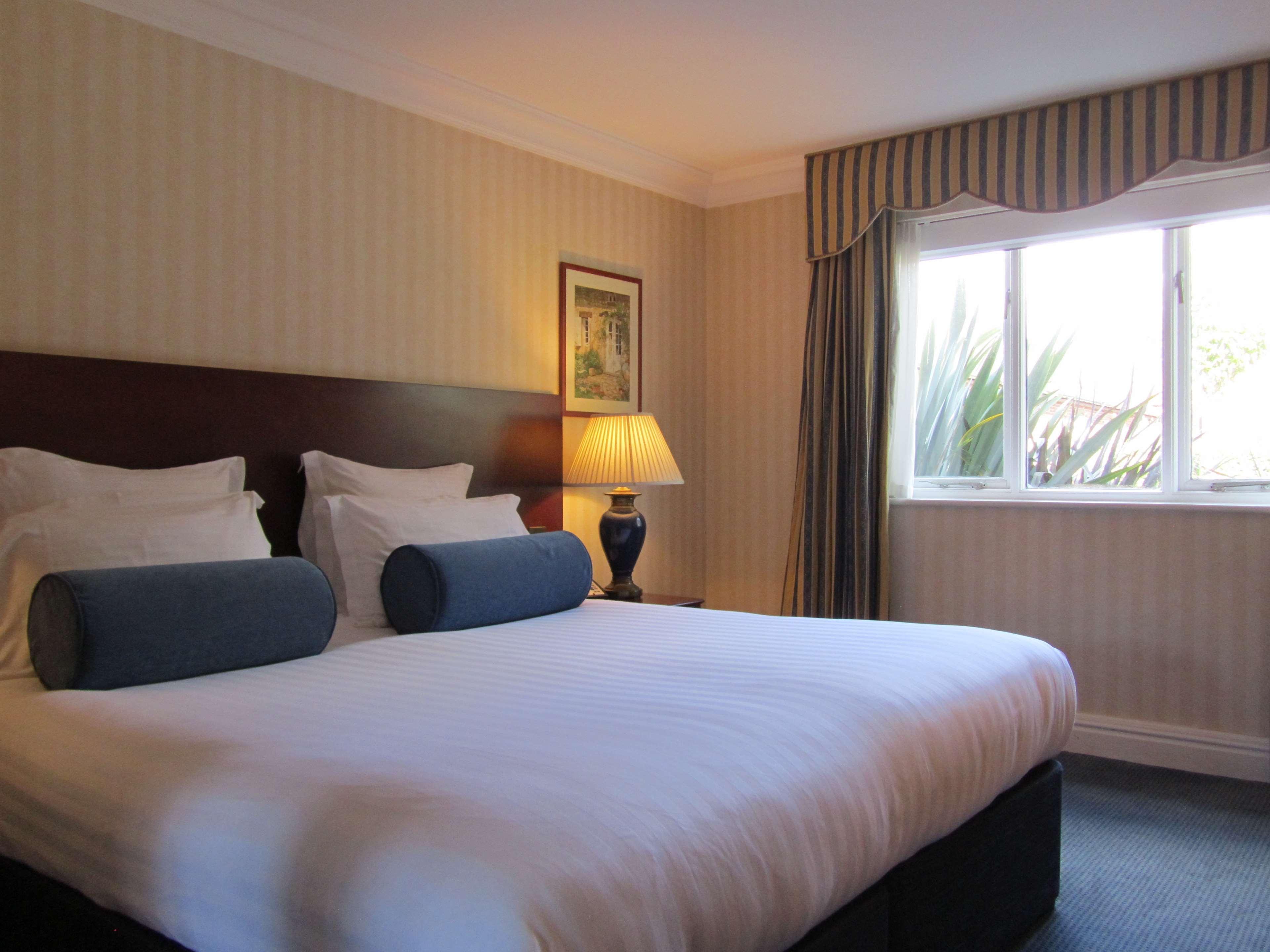 Windmill Village Hotel, Golf Club & Spa, BW Signature Collection Coventry Exterior foto