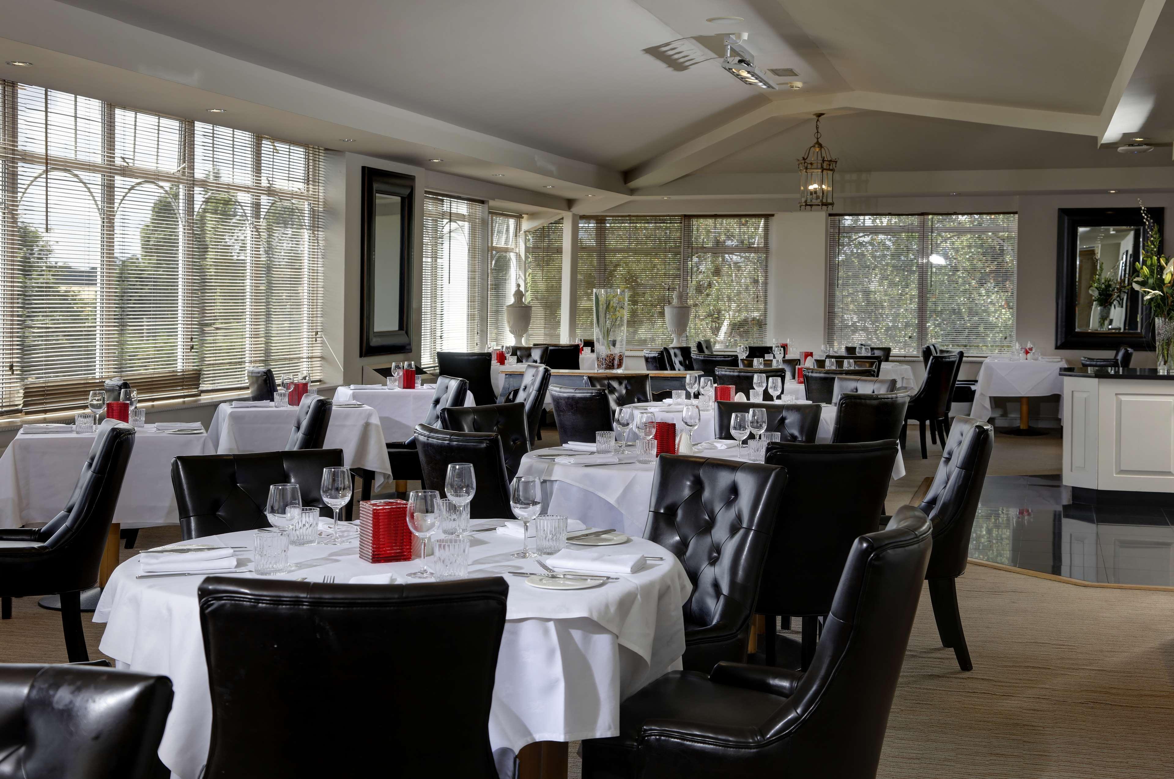 Windmill Village Hotel, Golf Club & Spa, BW Signature Collection Coventry Exterior foto