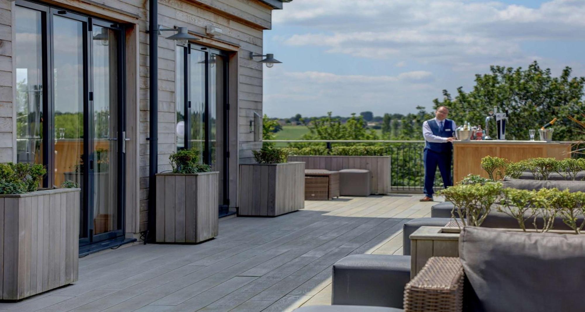 Windmill Village Hotel, Golf Club & Spa, BW Signature Collection Coventry Exterior foto
